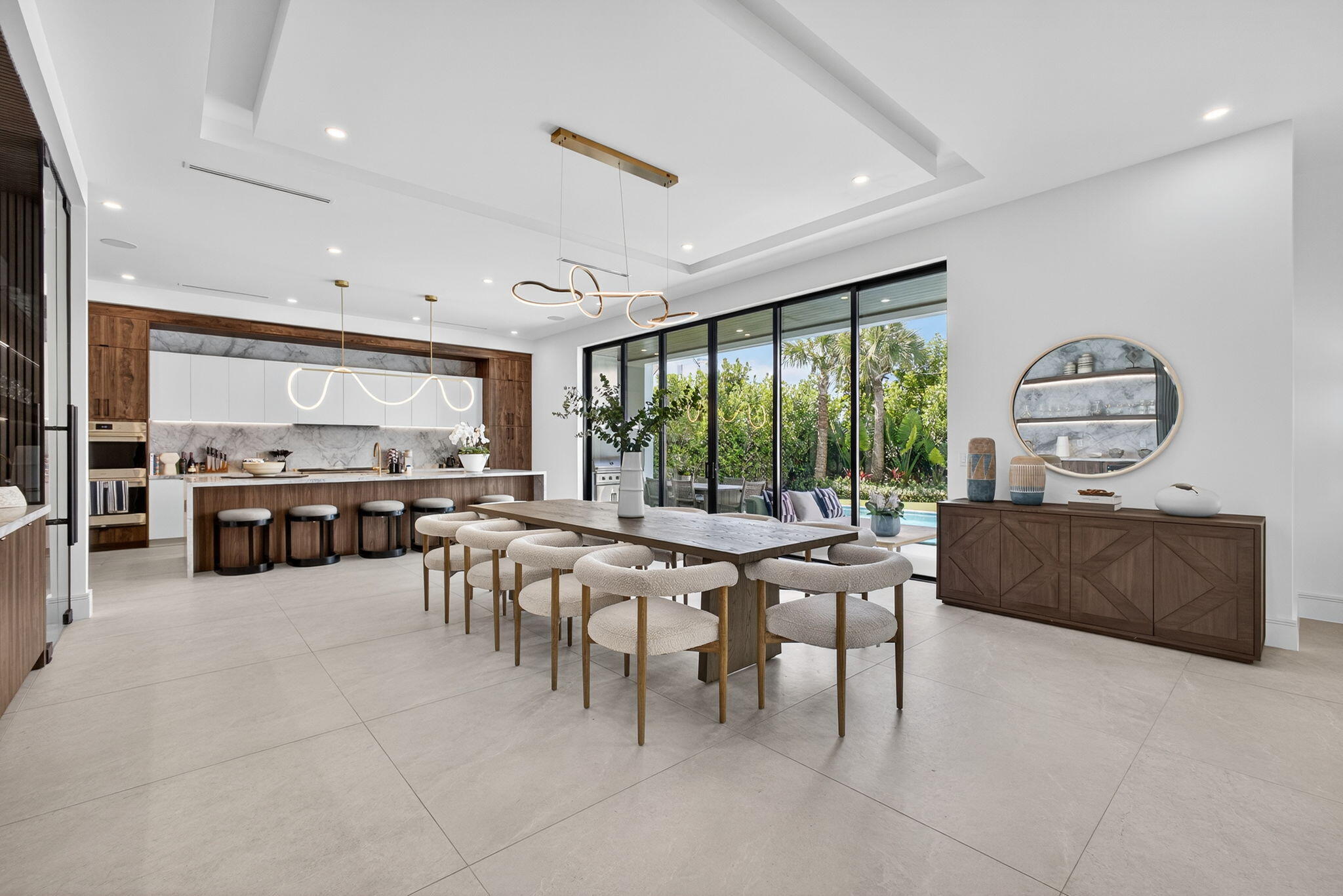 123 Murray West Palm Beach, FL 33405