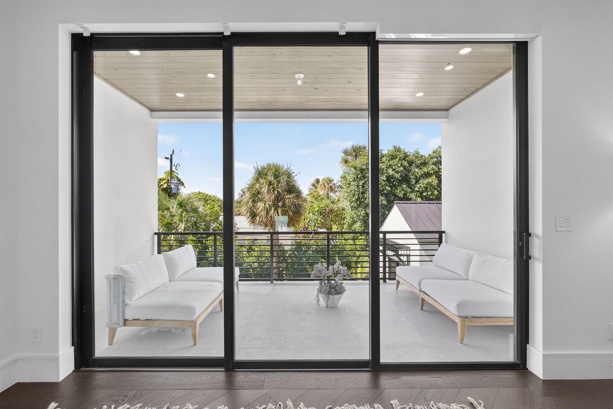 123 Murray West Palm Beach, FL 33405