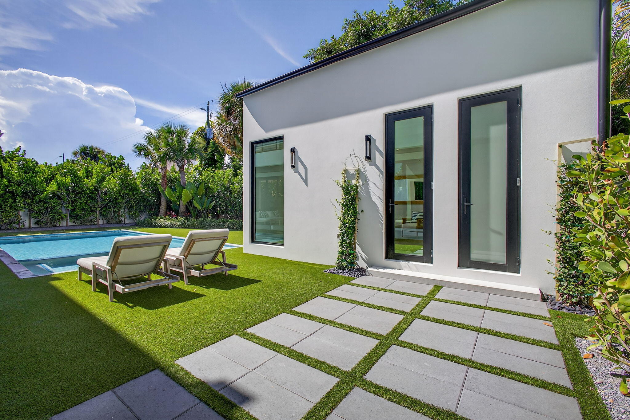 123 Murray West Palm Beach, FL 33405