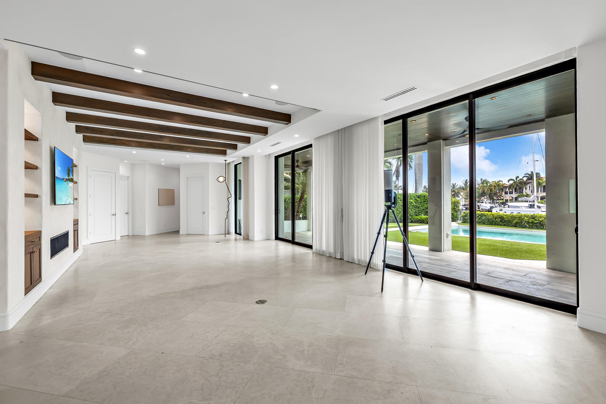 2300 NE 34th Lighthouse Point, FL 33064