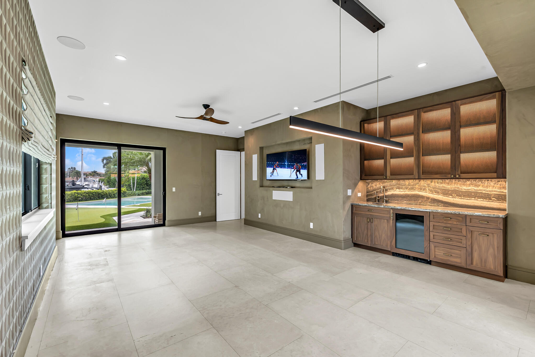 2300 NE 34th Lighthouse Point, FL 33064
