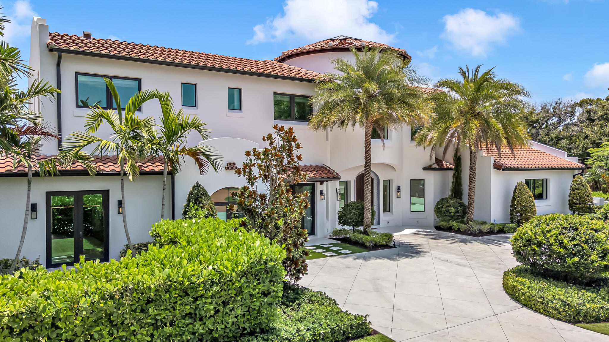 2300 NE 34th Lighthouse Point, FL 33064