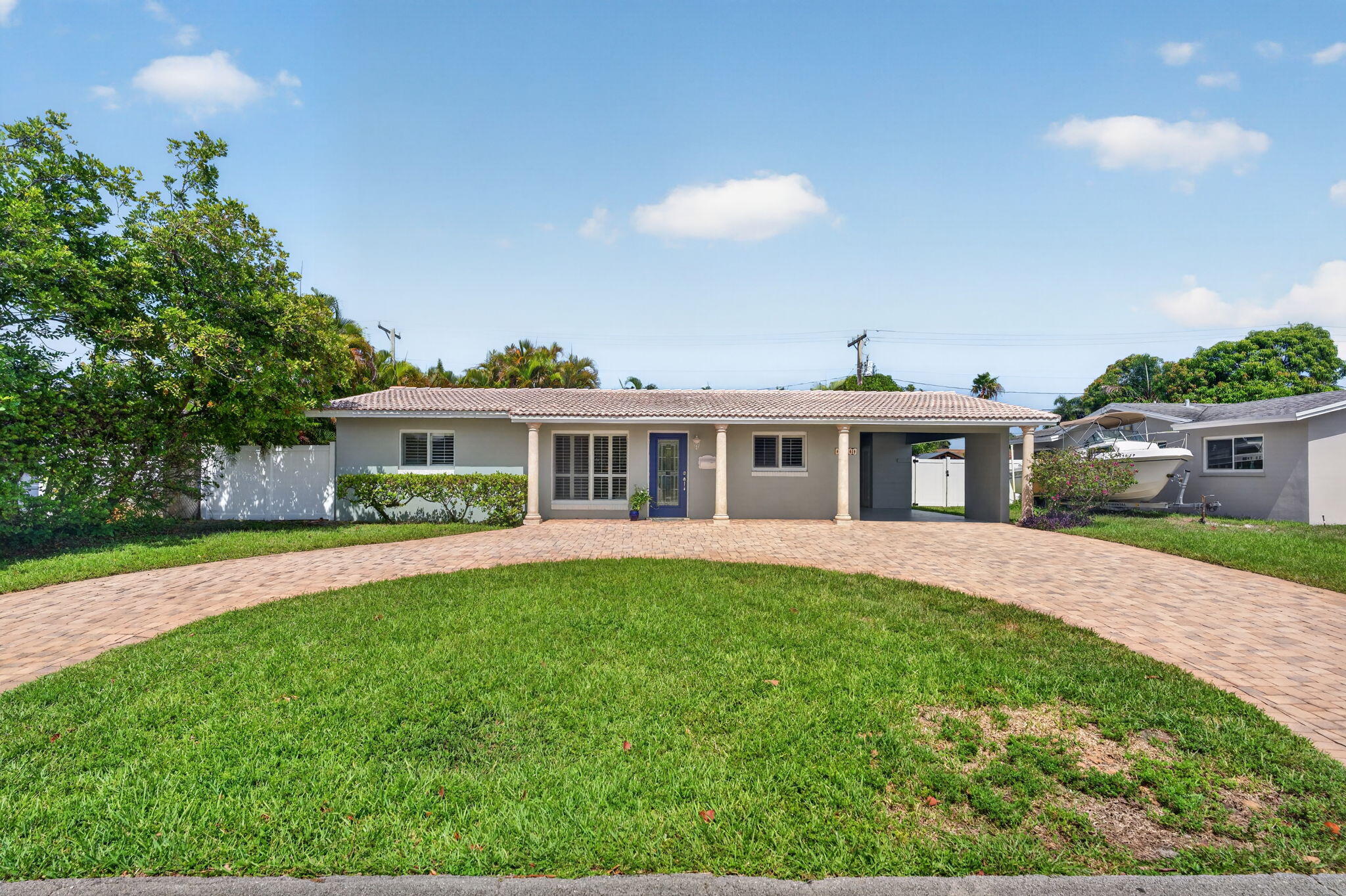 4711 NE 18th