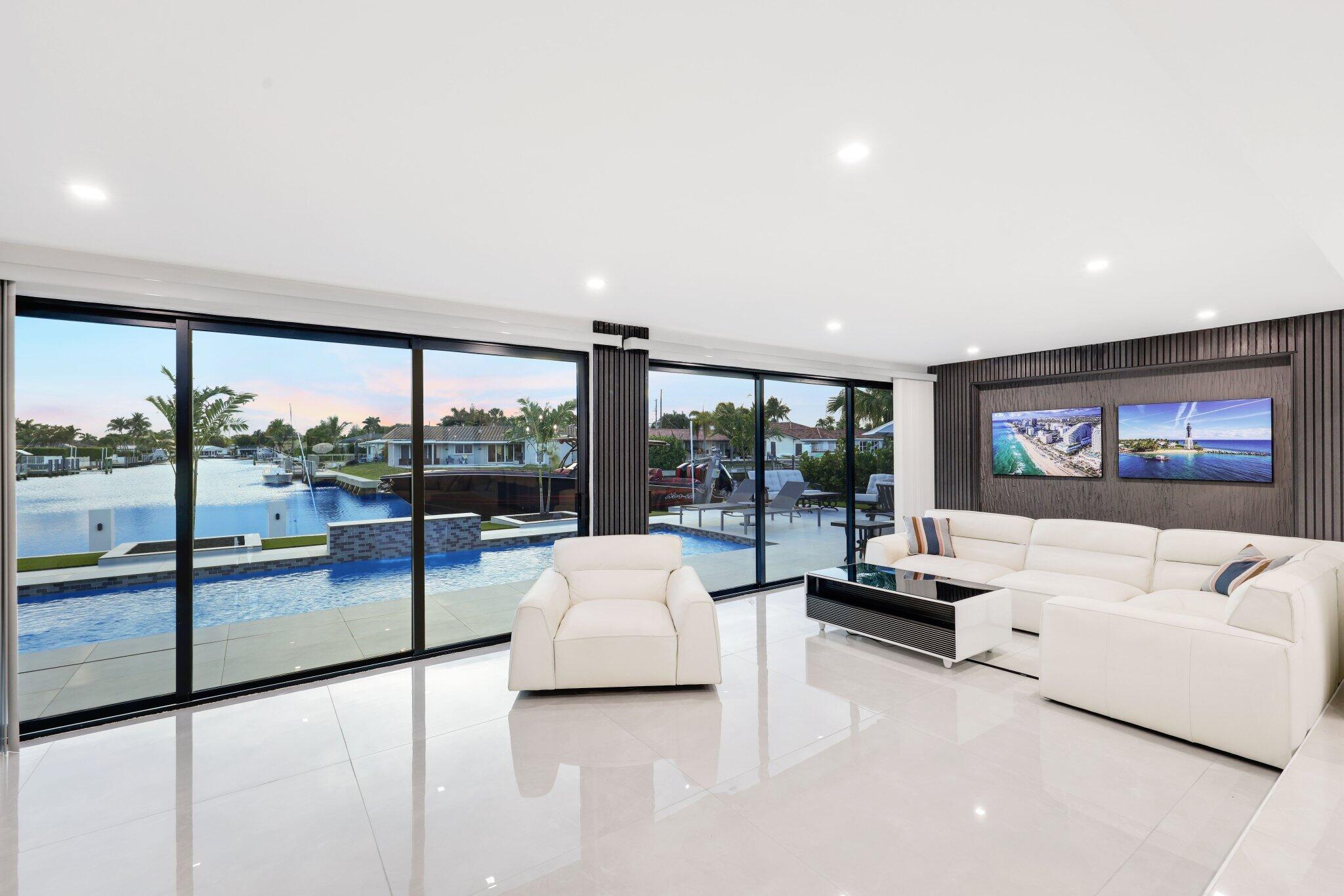 5641 Bayview Fort Lauderdale, FL 33308