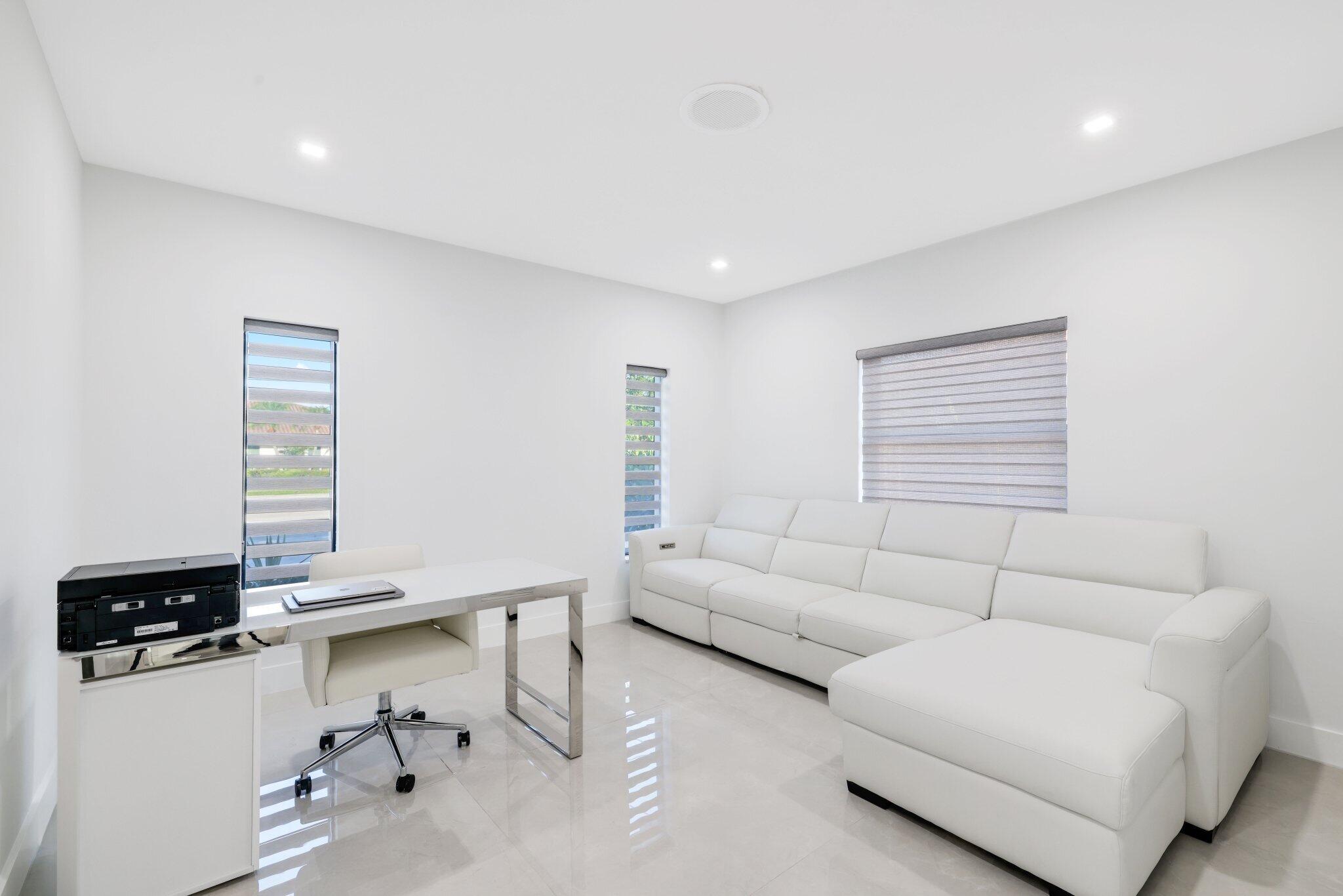 5641 Bayview Fort Lauderdale, FL 33308
