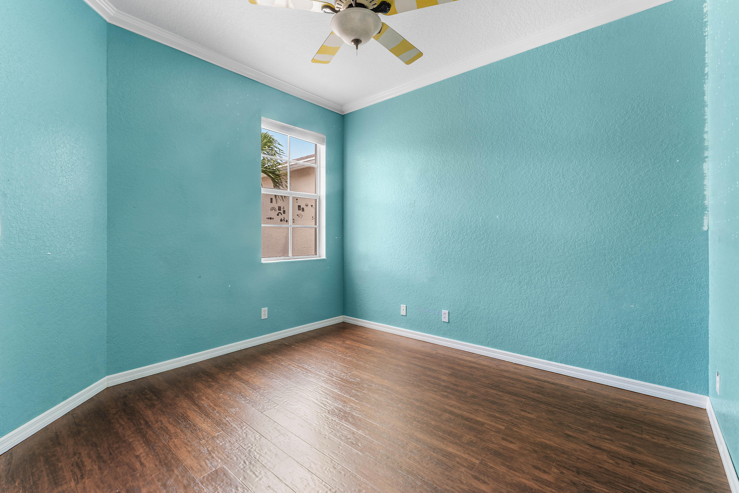 341 Indian Crk Pkwy #103 Jupiter, FL 33458