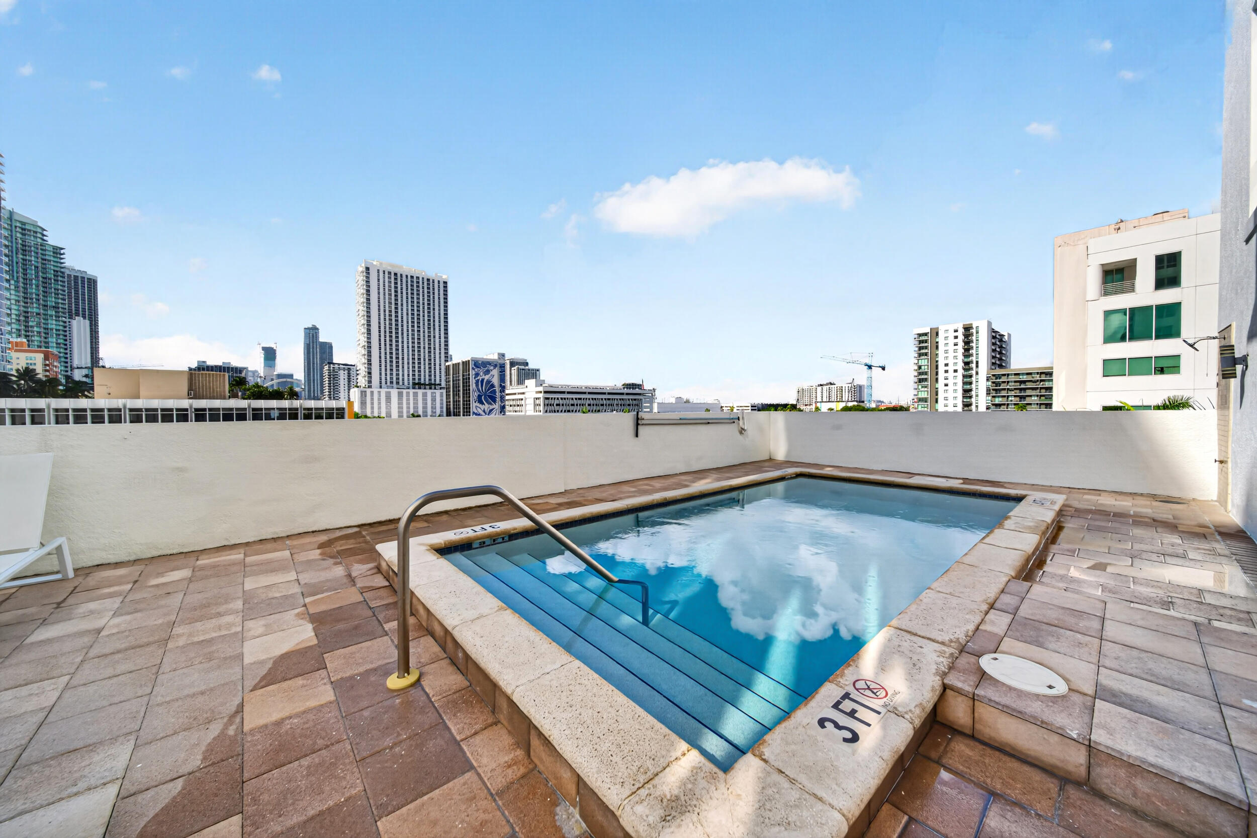 image Uptown Lofts29