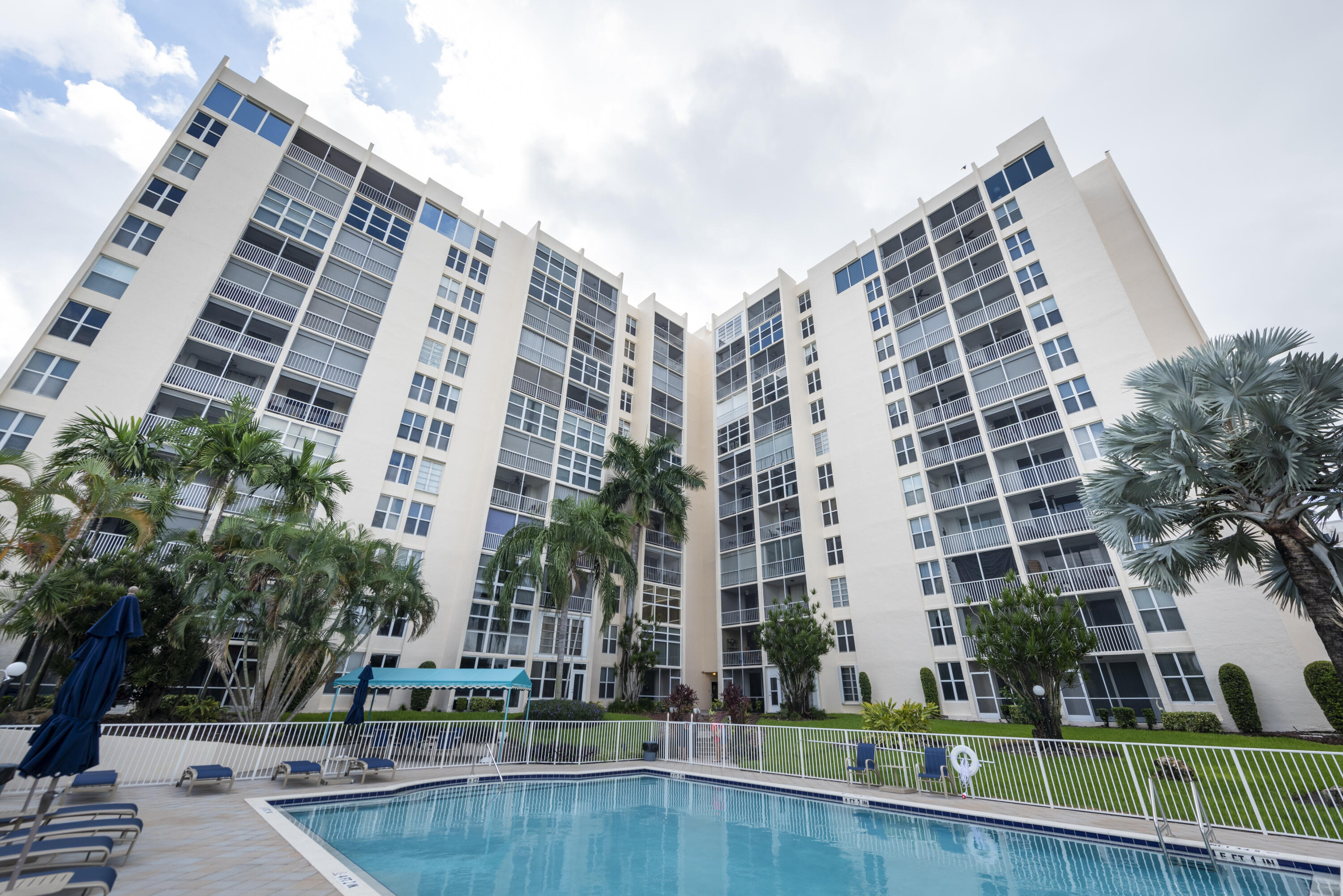 1391 S Ocean #803