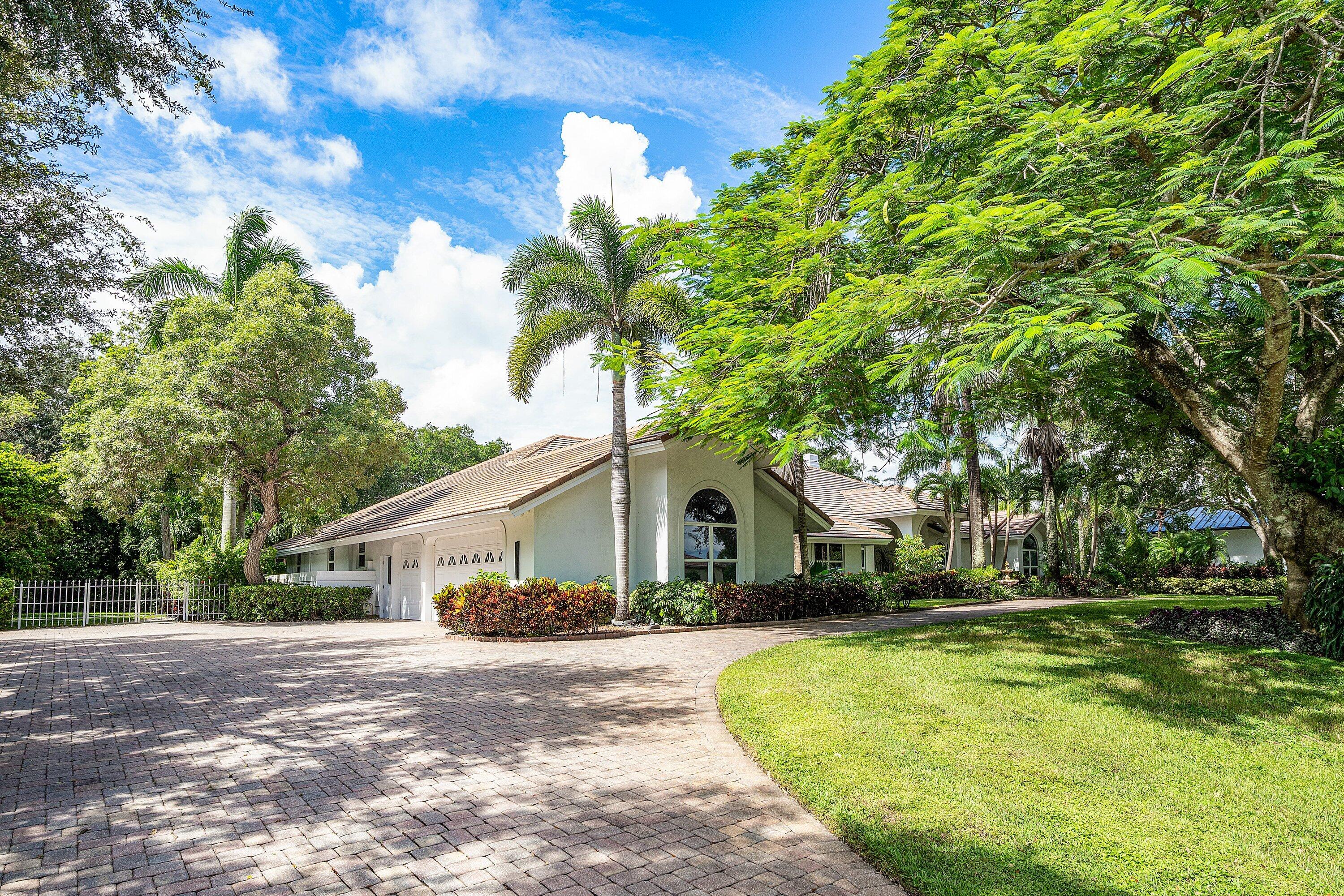 17888 Fieldbrook Cir