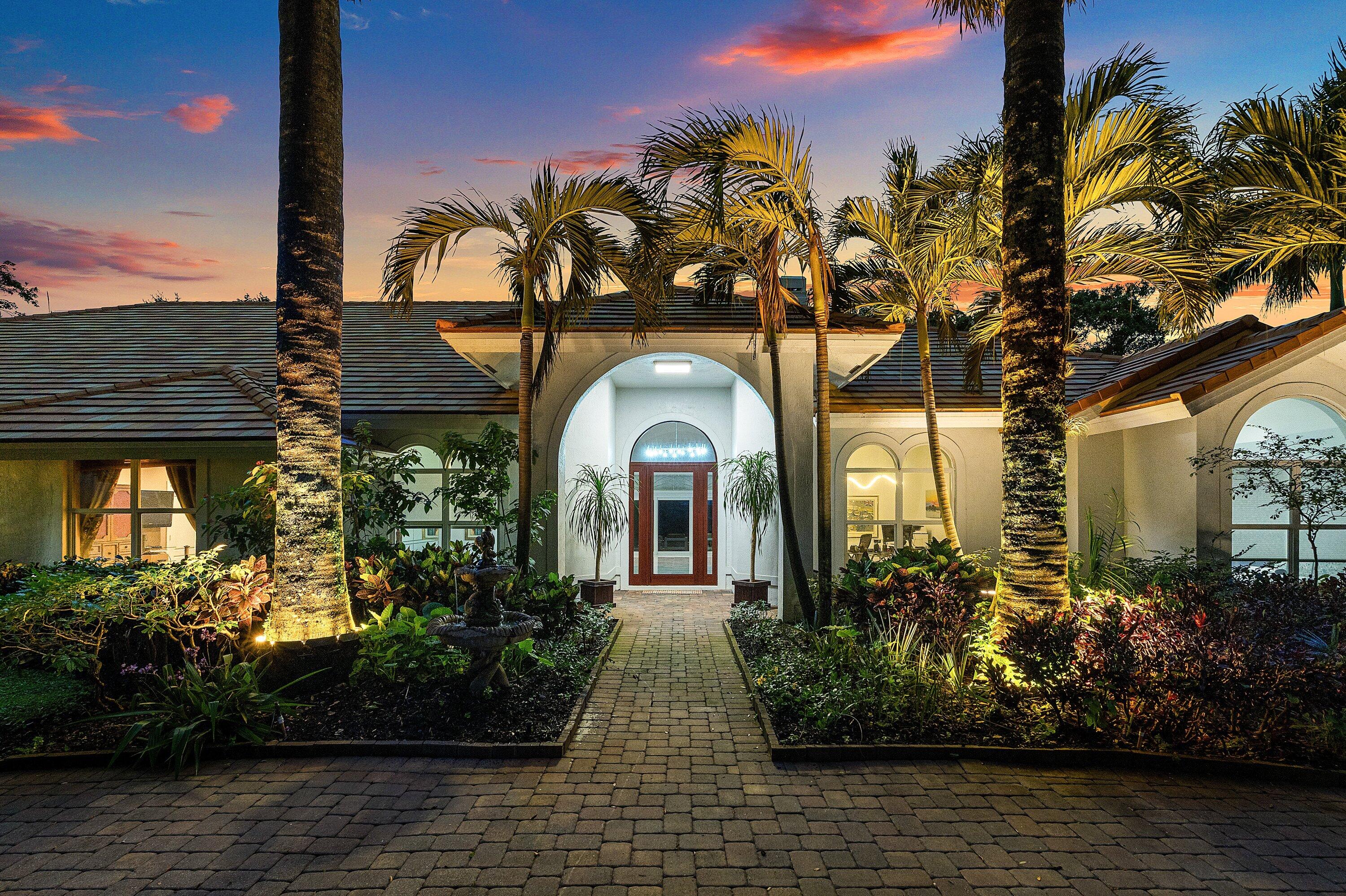 17888 Fieldbrook Cir Boca Raton, FL 33496