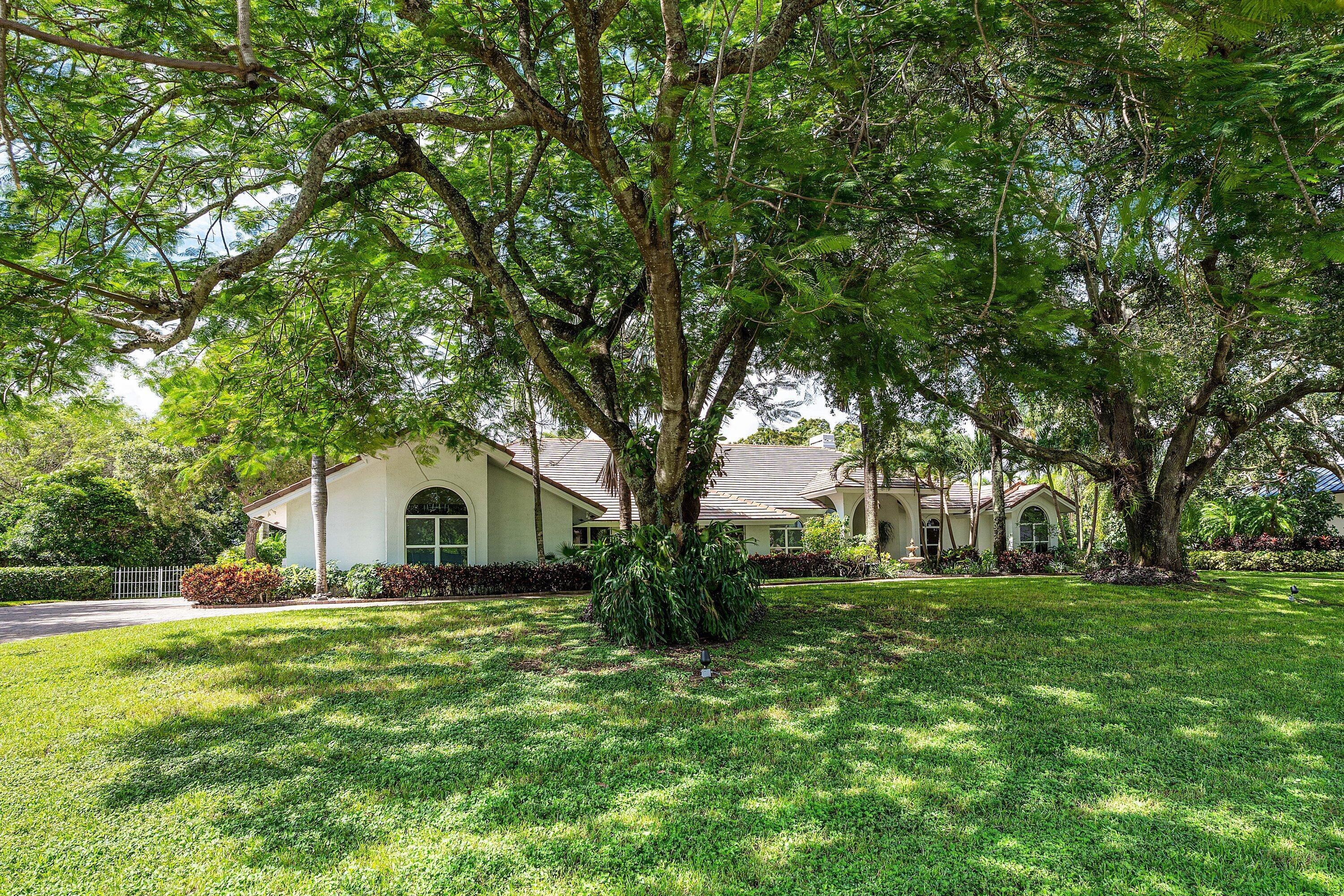 17888 Fieldbrook Cir Boca Raton, FL 33496