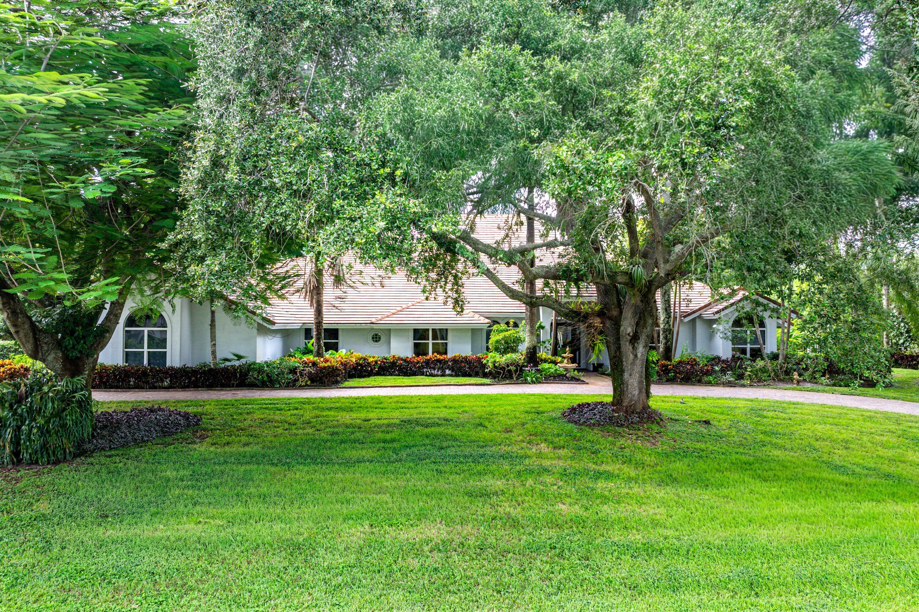 17888 Fieldbrook Cir Boca Raton, FL 33496