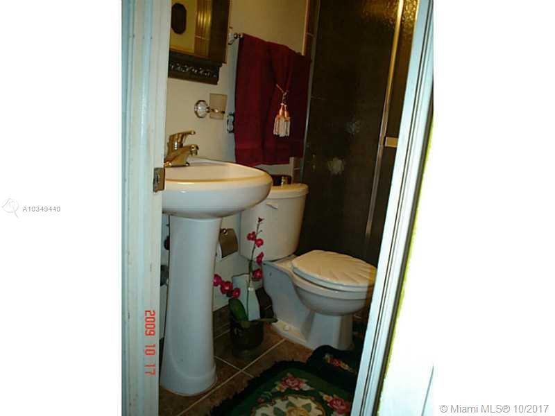 9324 Abbott Ave Surfside, FL 33154