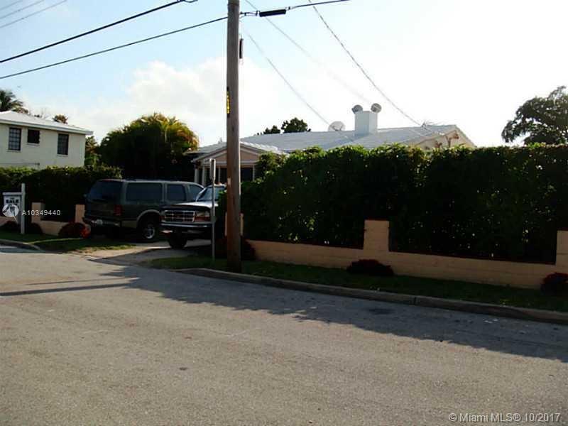 9324 Abbott Ave Surfside, FL 33154