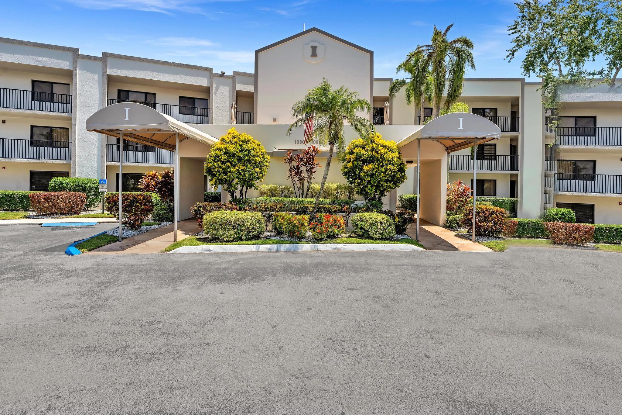 10847 W Clairmont Cir #302