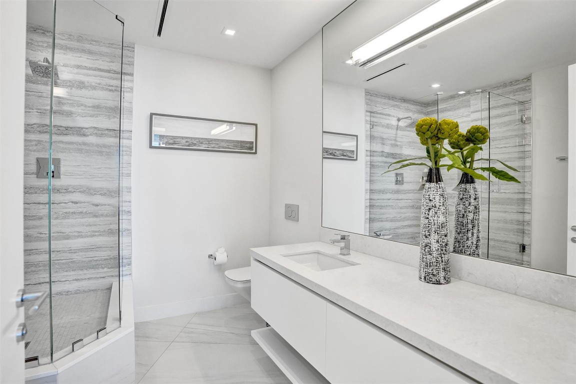 701 N Fort Lauderdale Bch #PH1801 Fort Lauderdale, FL 33304