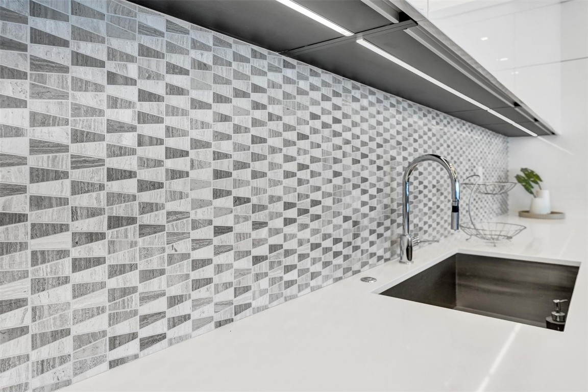 701 N Fort Lauderdale Bch #PH1801 Fort Lauderdale, FL 33304