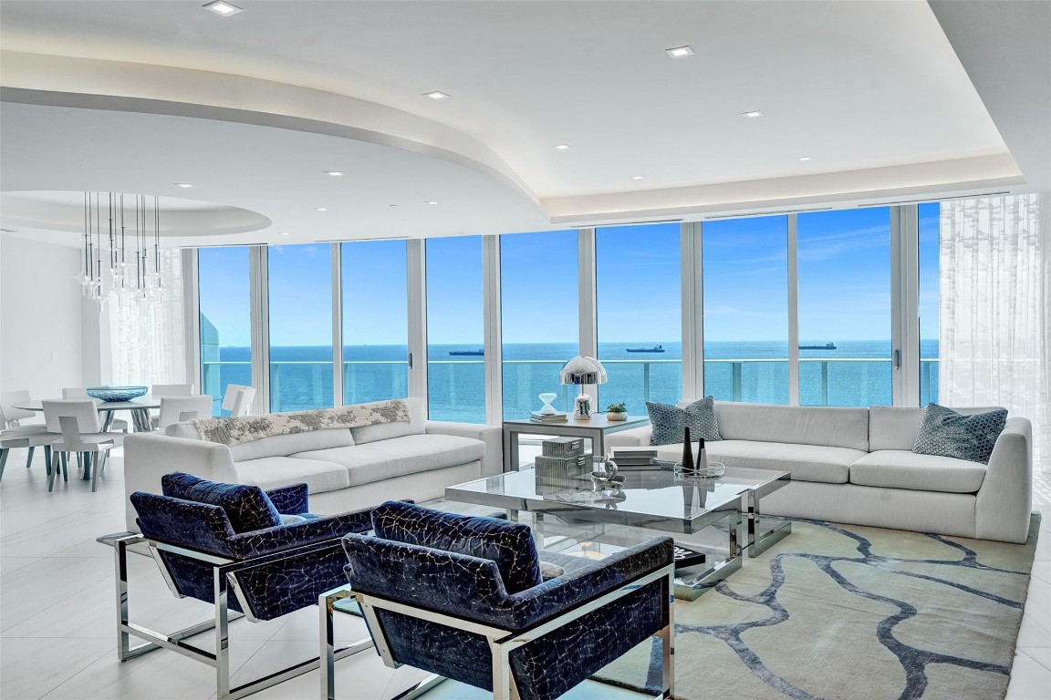 701 N Fort Lauderdale Bch #PH1801 Fort Lauderdale, FL 33304