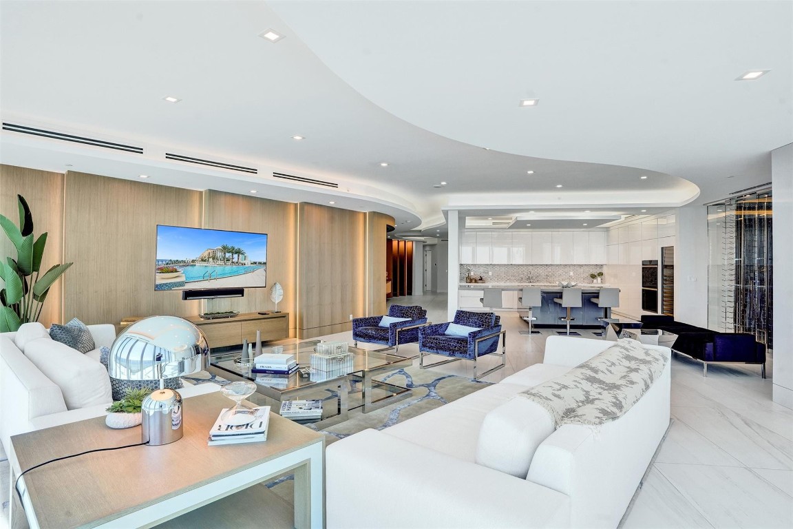 701 N Fort Lauderdale Bch #PH1801 Fort Lauderdale, FL 33304