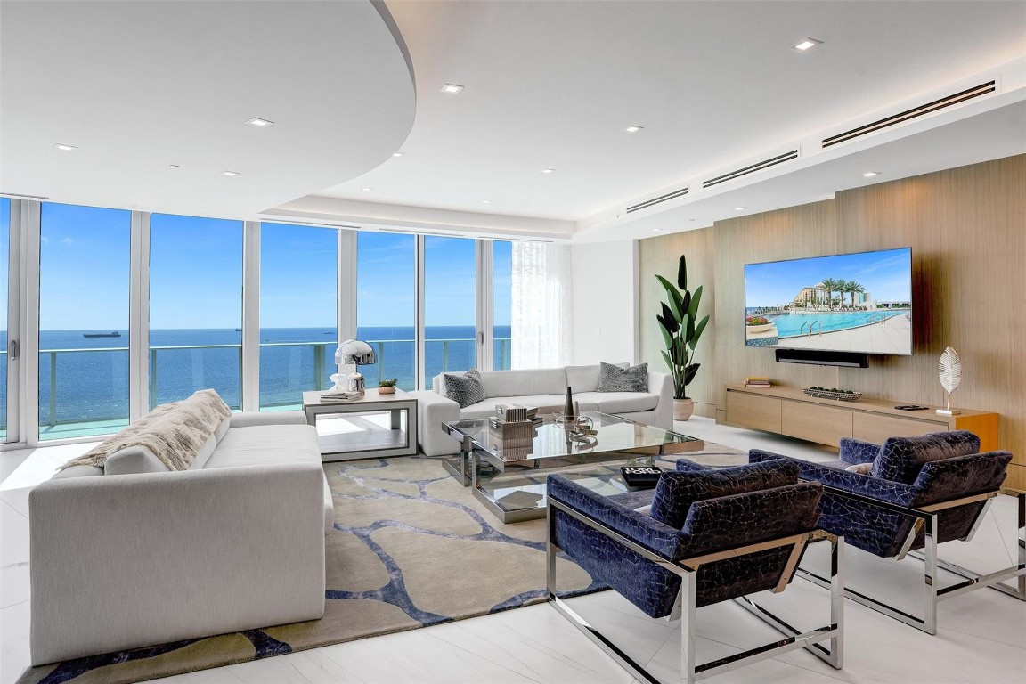 701 N Fort Lauderdale Bch #PH1801 Fort Lauderdale, FL 33304