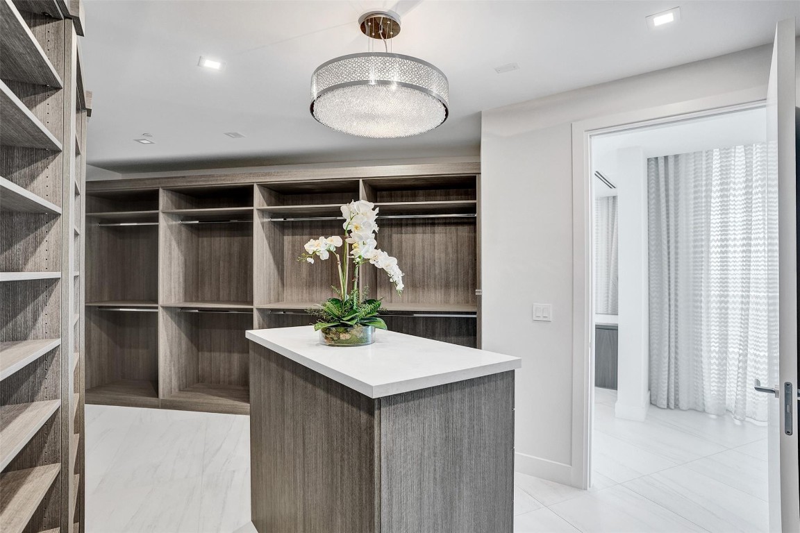 701 N Fort Lauderdale Bch #PH1801 Fort Lauderdale, FL 33304