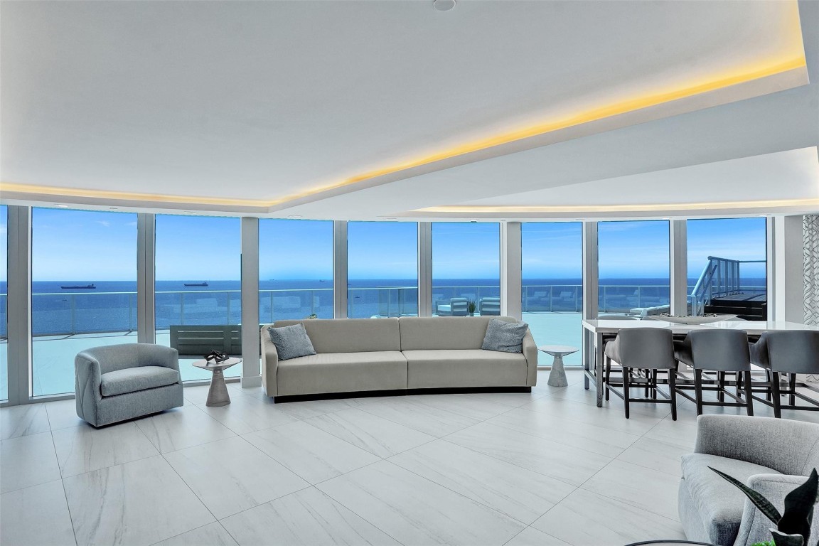 701 N Fort Lauderdale Bch #PH1801 Fort Lauderdale, FL 33304