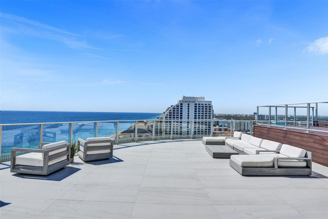 701 N Fort Lauderdale Bch #PH1801 Fort Lauderdale, FL 33304