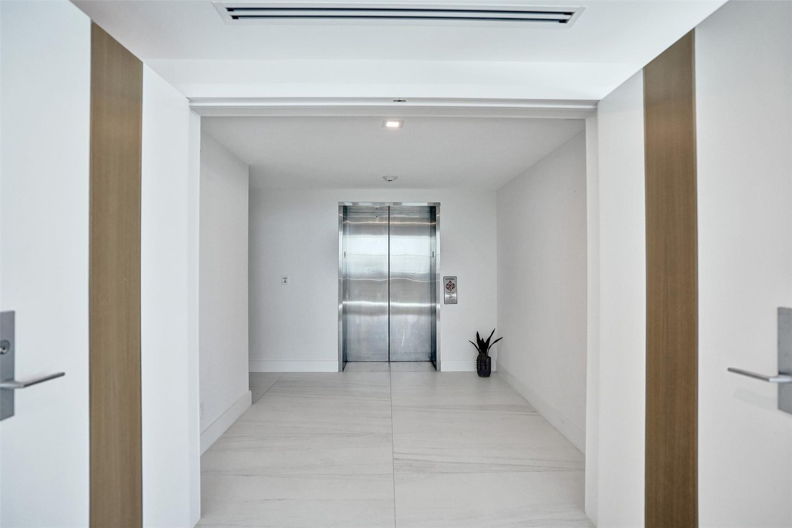 701 N Fort Lauderdale Bch #PH1801 Fort Lauderdale, FL 33304