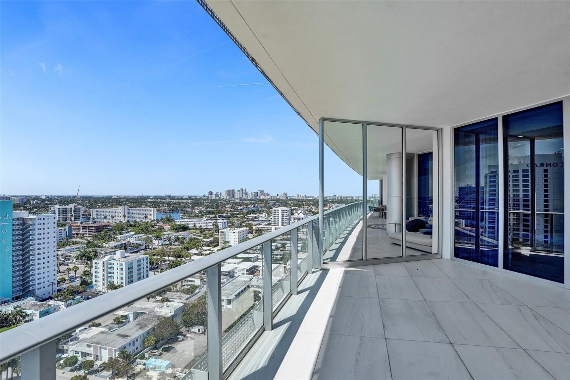 701 N Fort Lauderdale Bch #PH1801 Fort Lauderdale, FL 33304