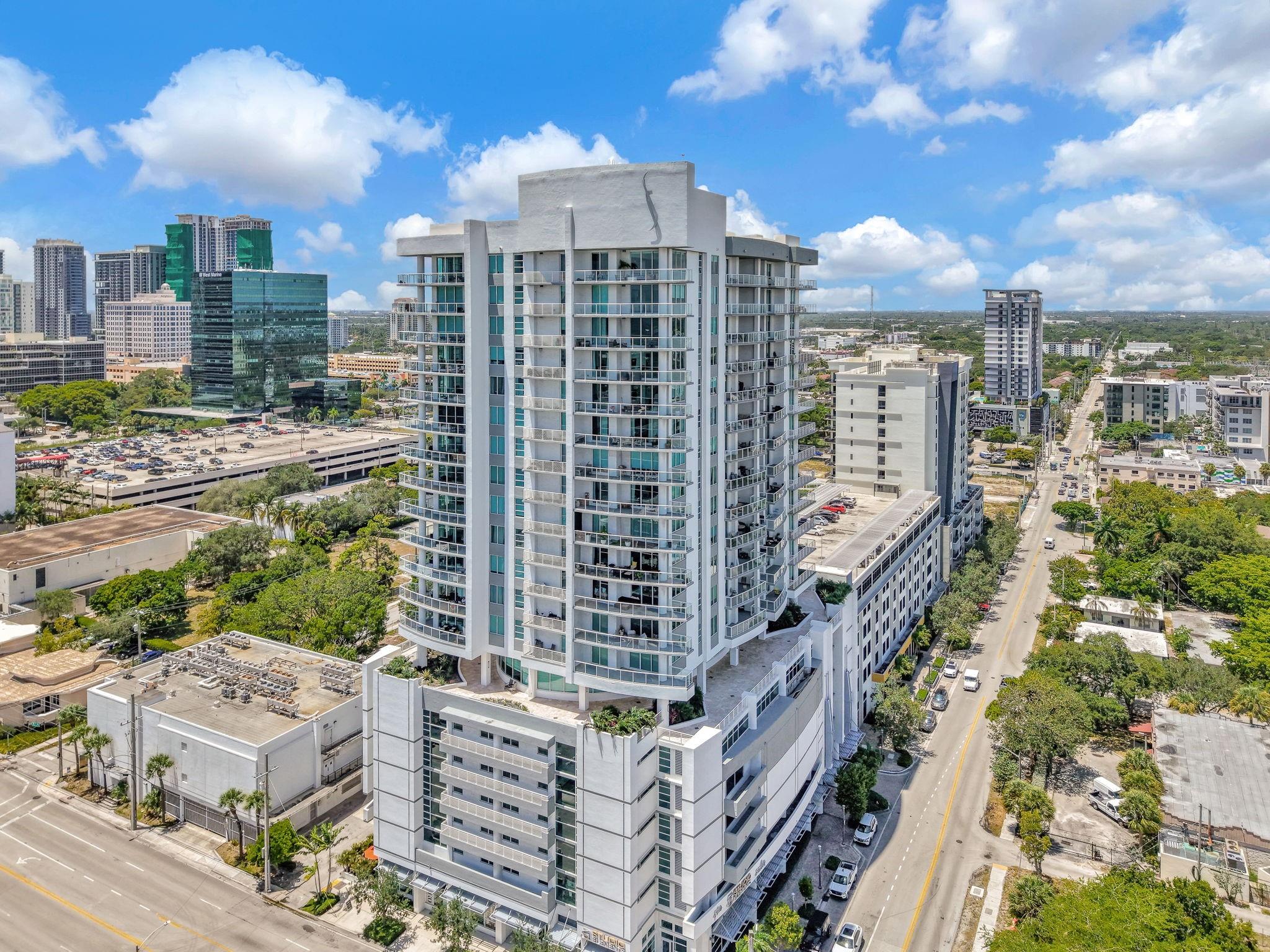 315 NE 3rd Ave #1008