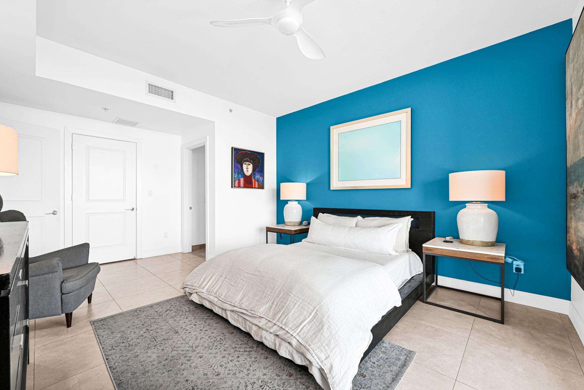 315 NE 3rd Ave #1008 Fort Lauderdale, FL 33301