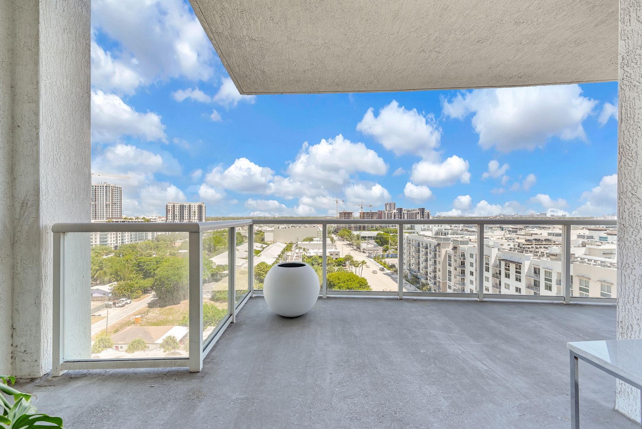 315 NE 3rd Ave #1008 Fort Lauderdale, FL 33301