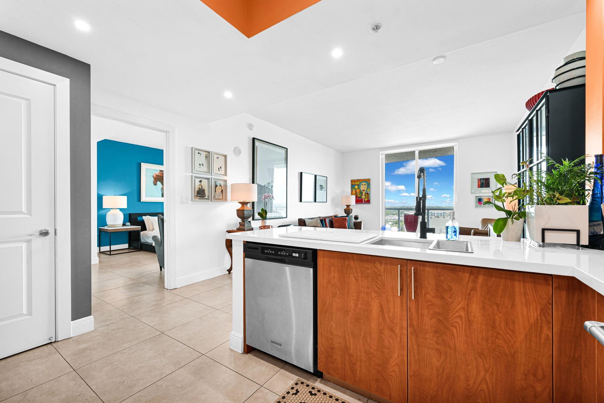 315 NE 3rd Ave #1008 Fort Lauderdale, FL 33301