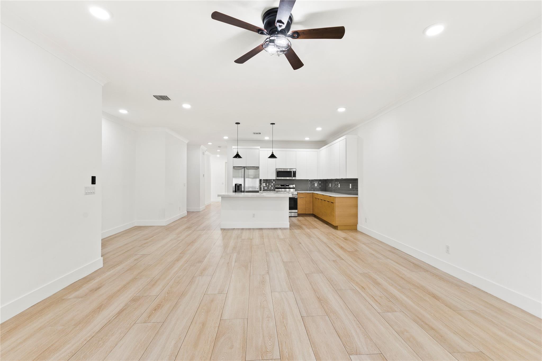 6810 Church St Jupiter, FL 33458