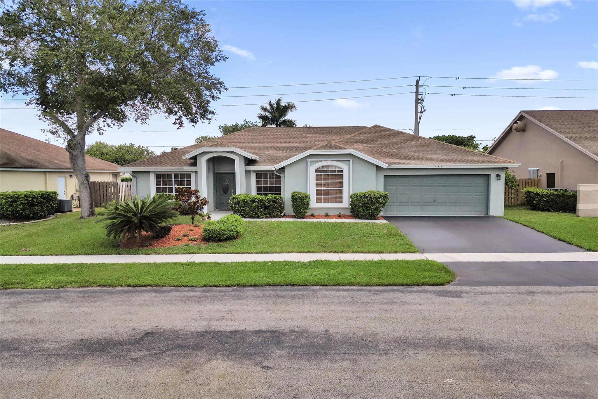 948 SW 149th Ter