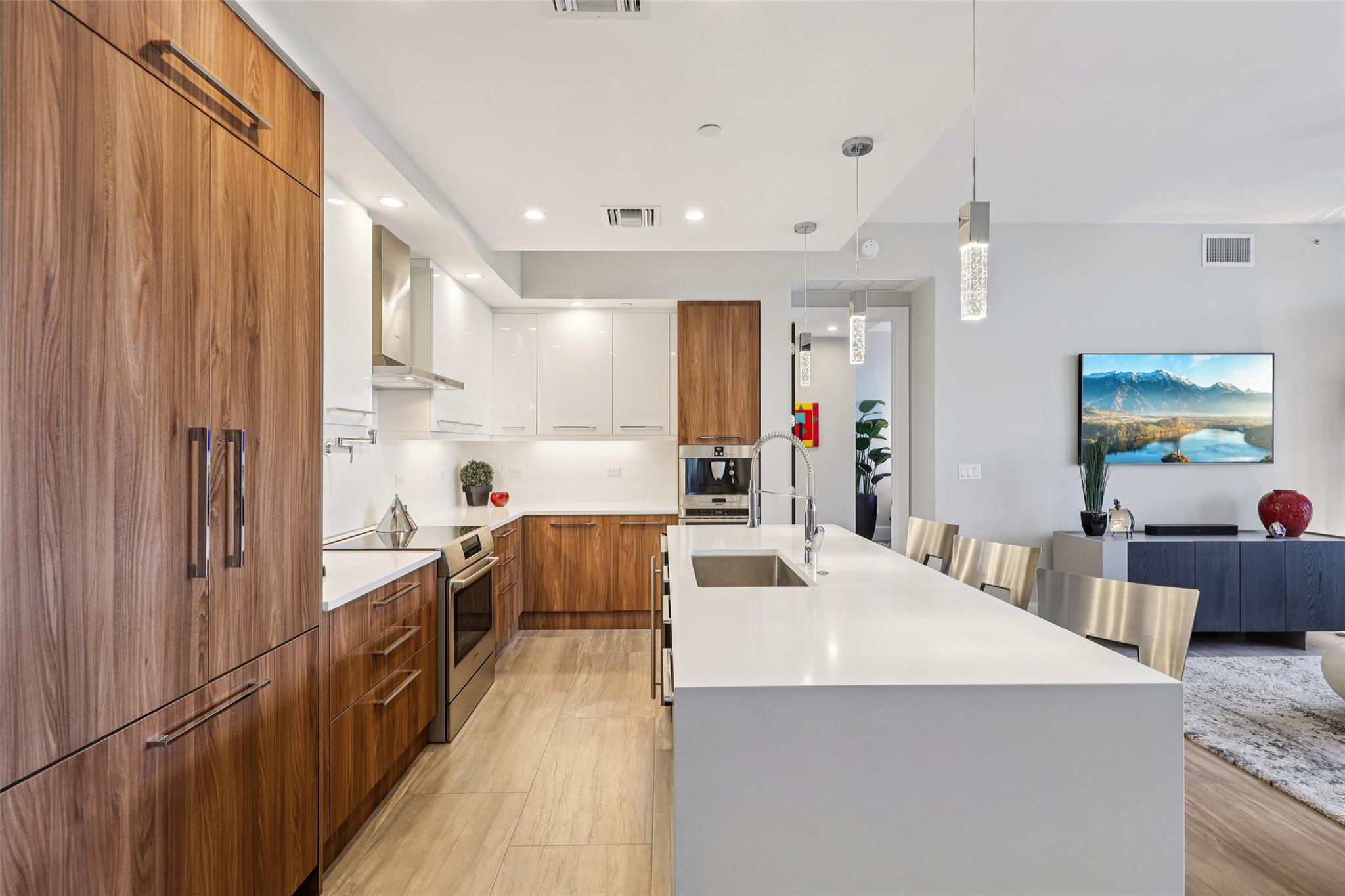 161 Isle Of Venice Dr #303 Fort Lauderdale, FL 33301