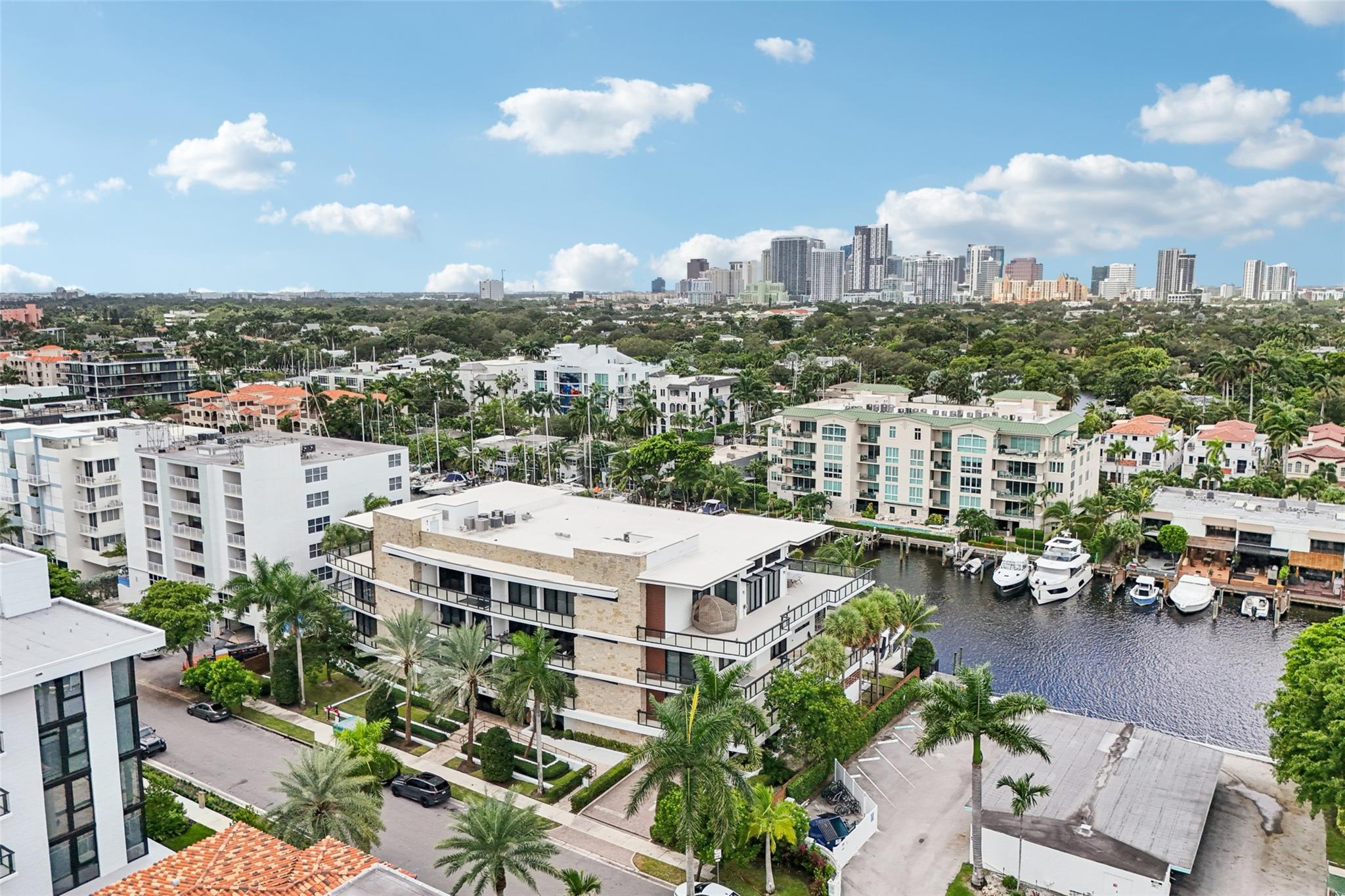 161 Isle Of Venice Dr #303 Fort Lauderdale, FL 33301