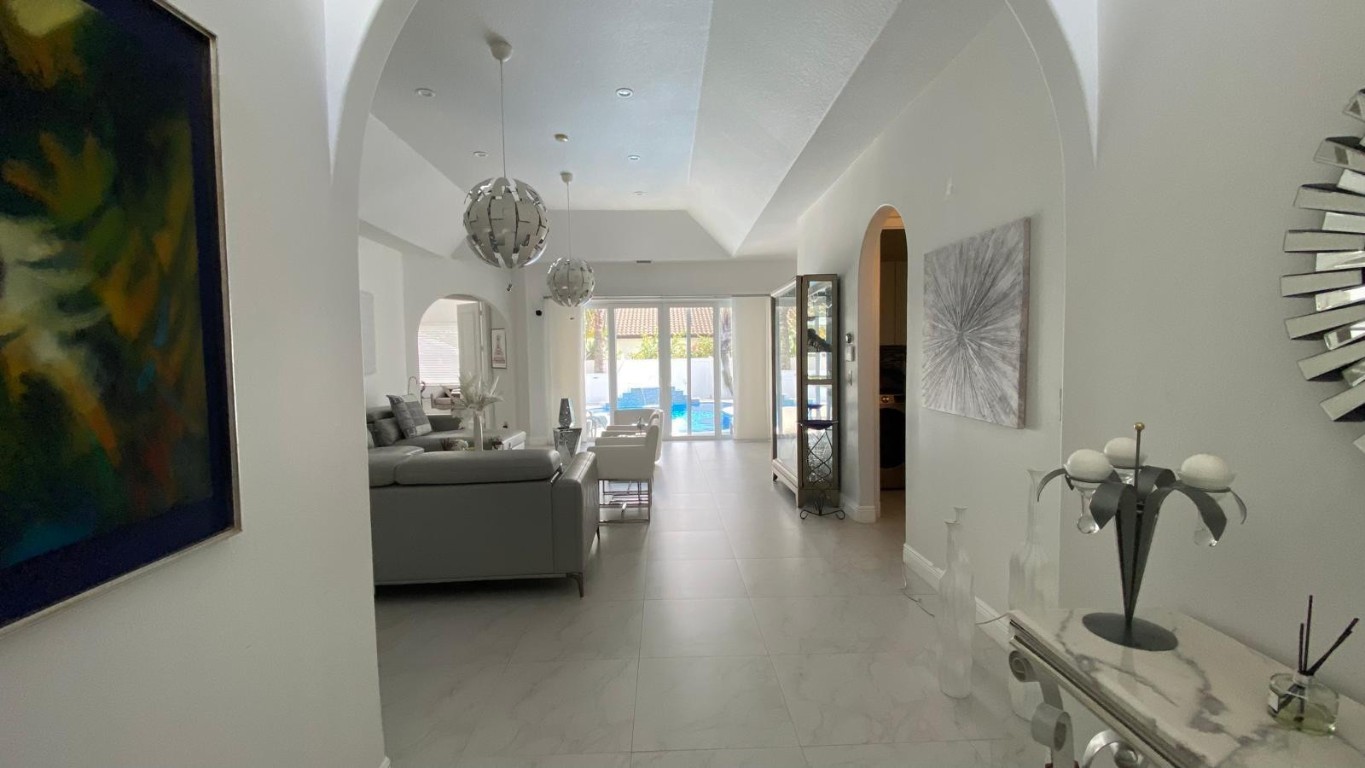 830 Bailey Boca Raton, FL 33487