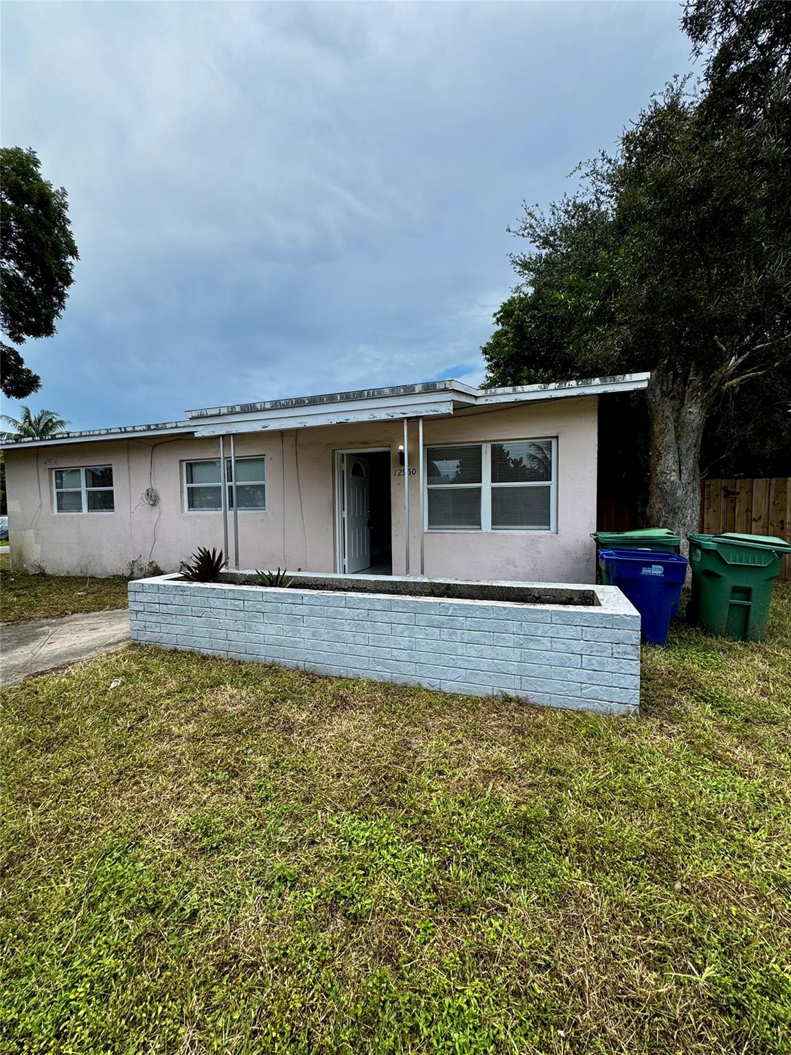 12950 NW 17th Ct