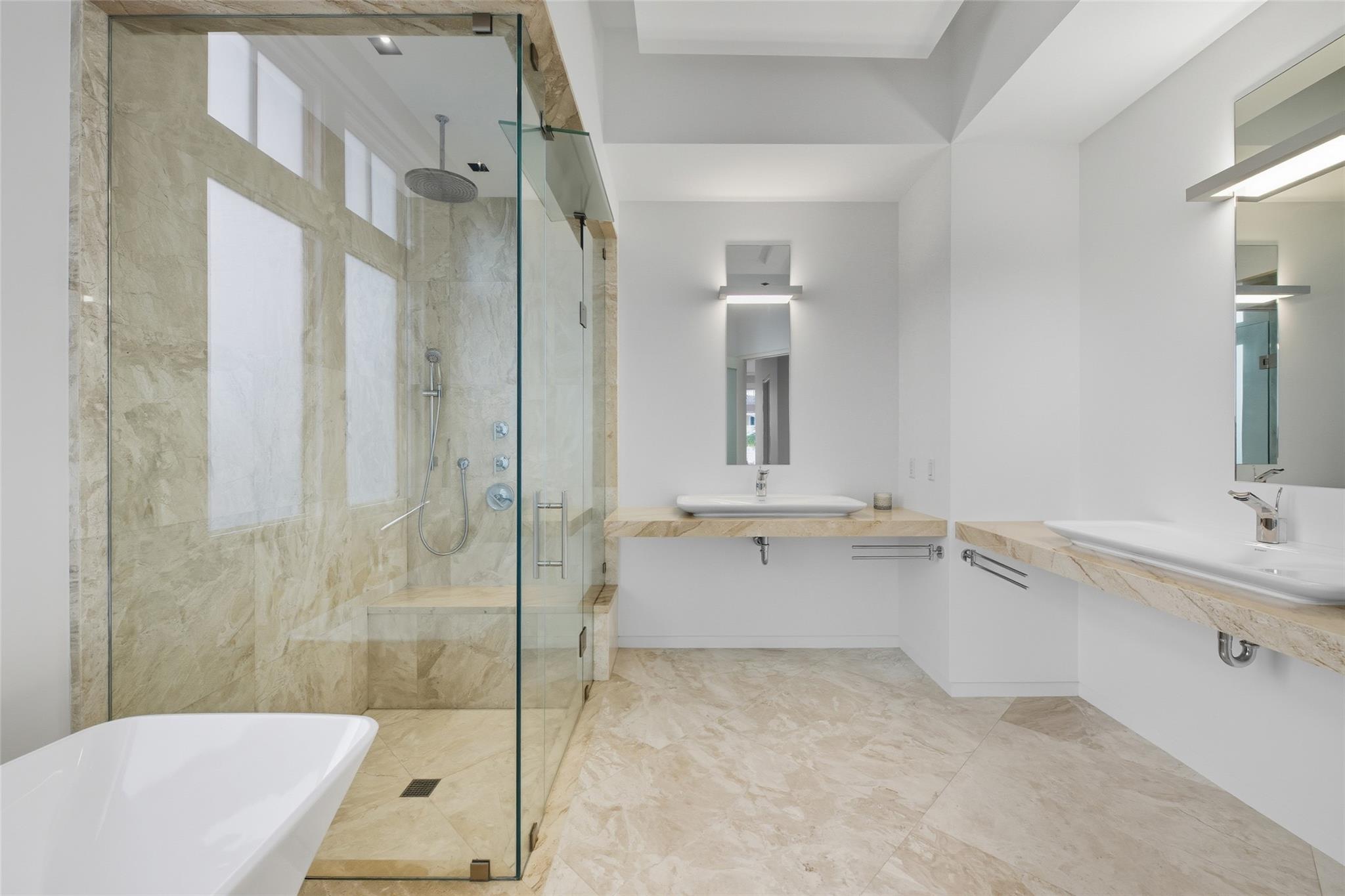 2530 Lucille Dr Fort Lauderdale, FL 33316