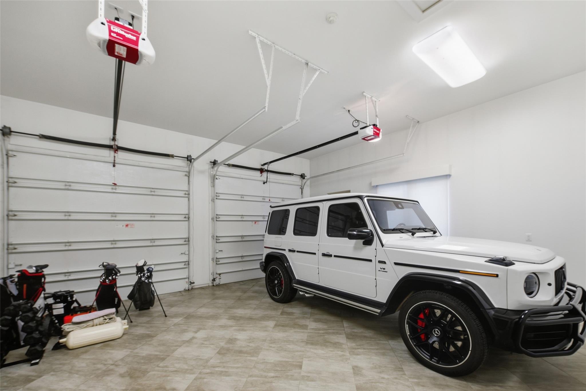 2530 Lucille Dr Fort Lauderdale, FL 33316