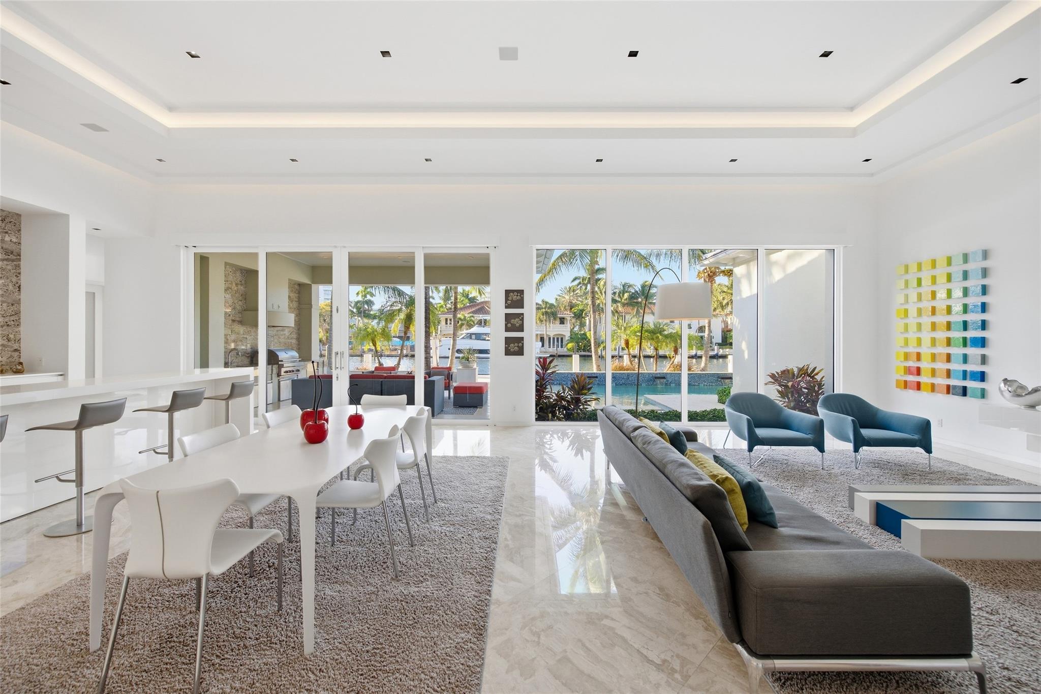 2530 Lucille Dr Fort Lauderdale, FL 33316