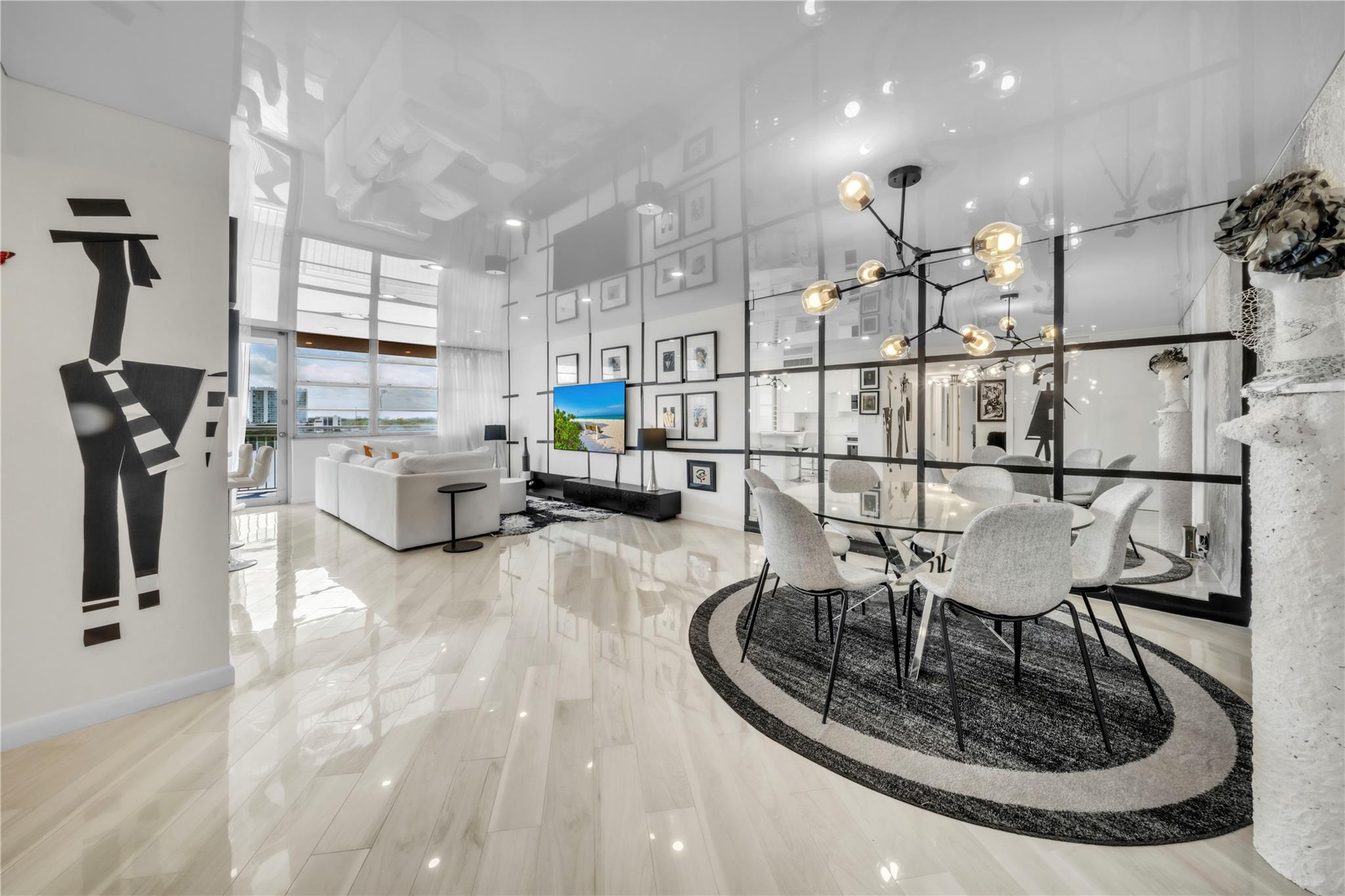 250 174th St #918 (AVAILABLE NOW)