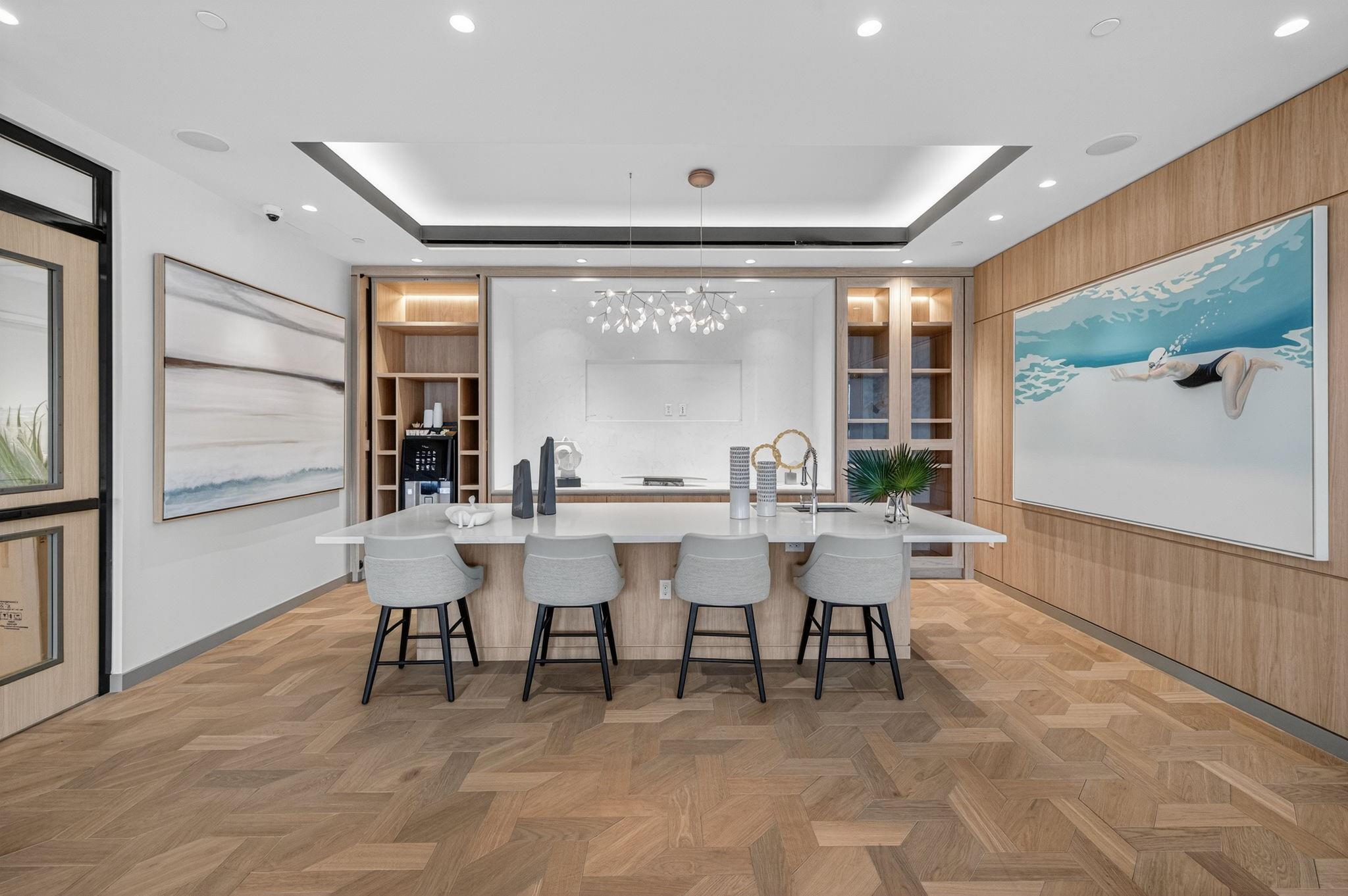 153 N Seabreeze Blvd #1004-S Fort Lauderdale, FL 33304