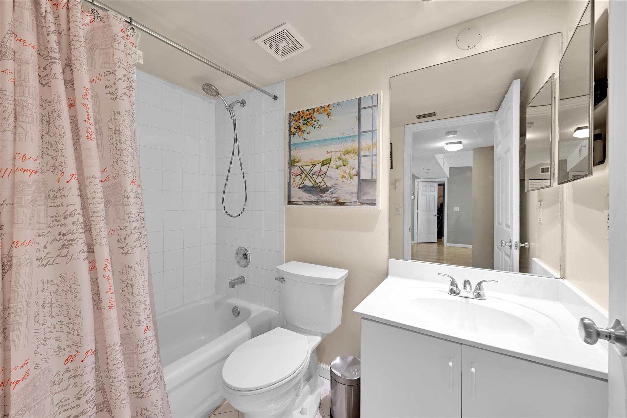 2711 Ocean Clb Blvd #204 Hollywood, FL 33019