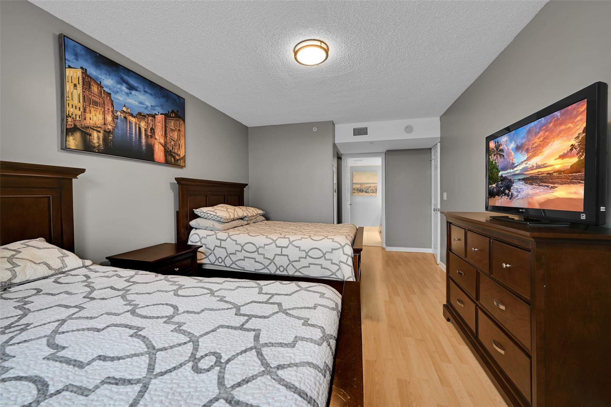 2711 Ocean Clb Blvd #204 Hollywood, FL 33019