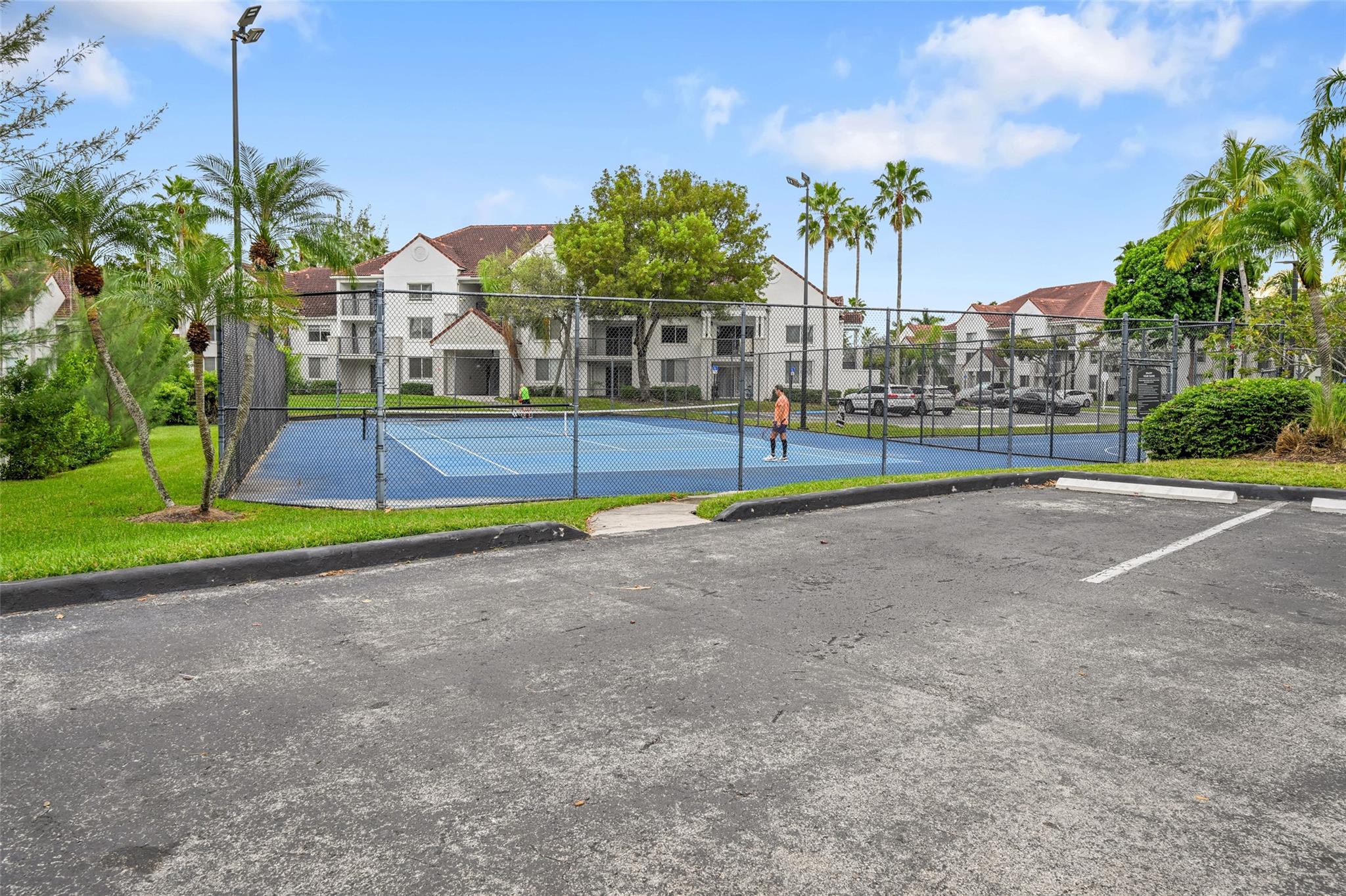 2711 Ocean Clb Blvd #204 Hollywood, FL 33019