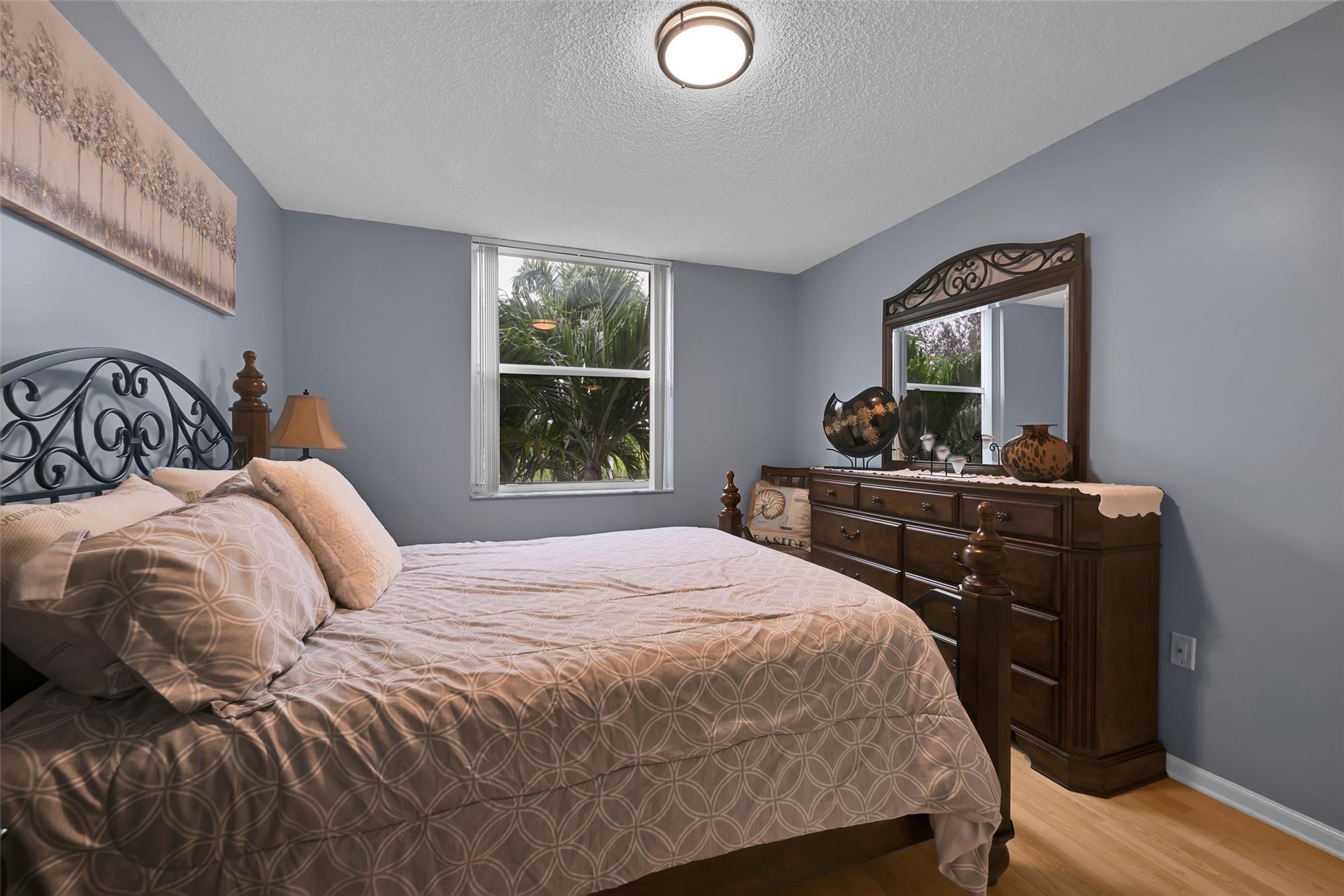 2711 Ocean Clb Blvd #204 Hollywood, FL 33019