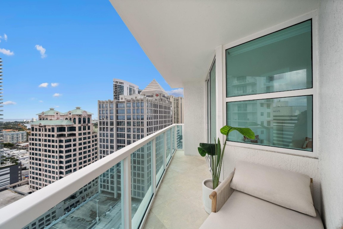 350 SE 2nd #2670 Fort Lauderdale, FL 33301