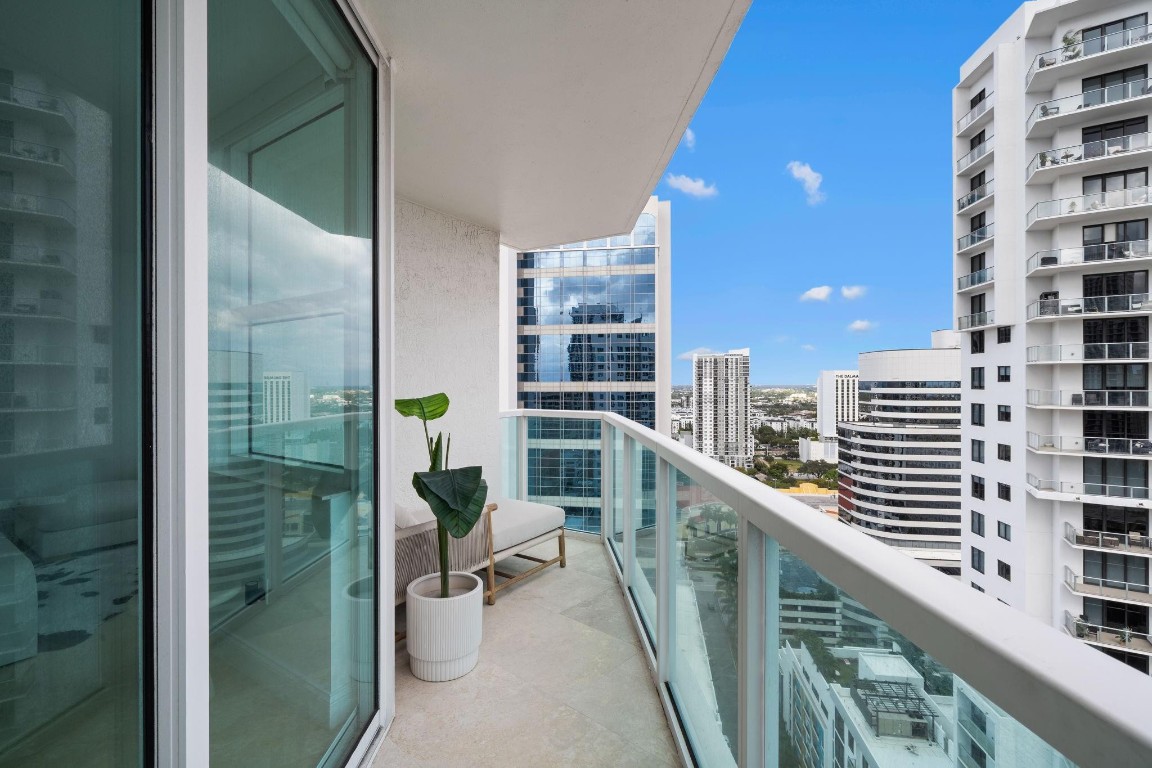 350 SE 2nd #2670 Fort Lauderdale, FL 33301